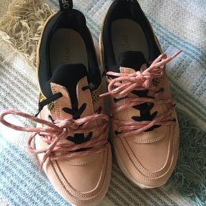 Amazing designer sneakers!!